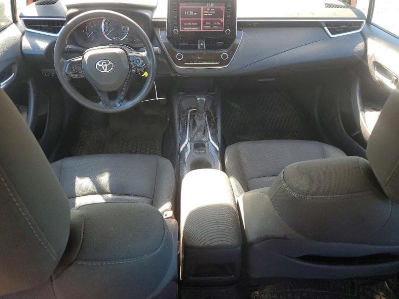2021 TOYOTA COROLLA LE 8