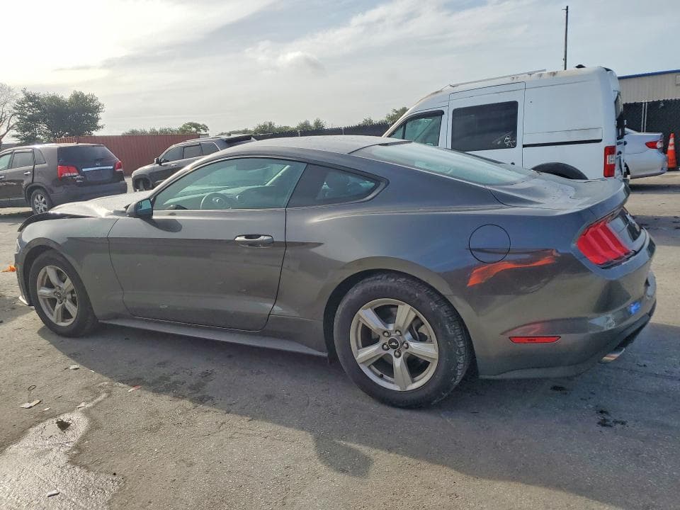 2018 FORD MUSTANG 2