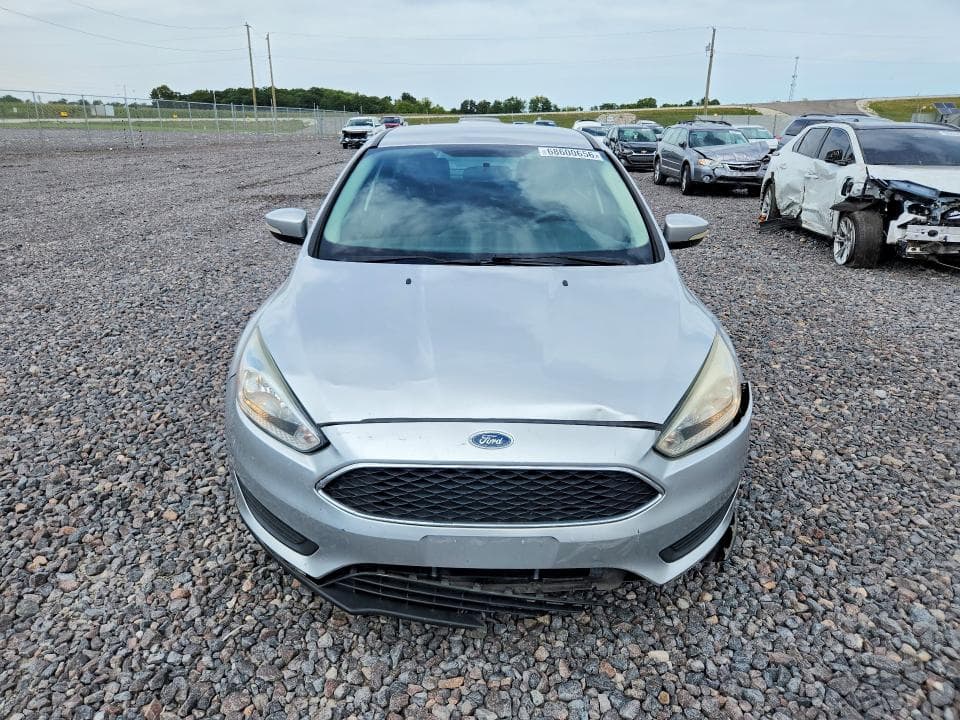 2017 FORD FOCUS SE 5