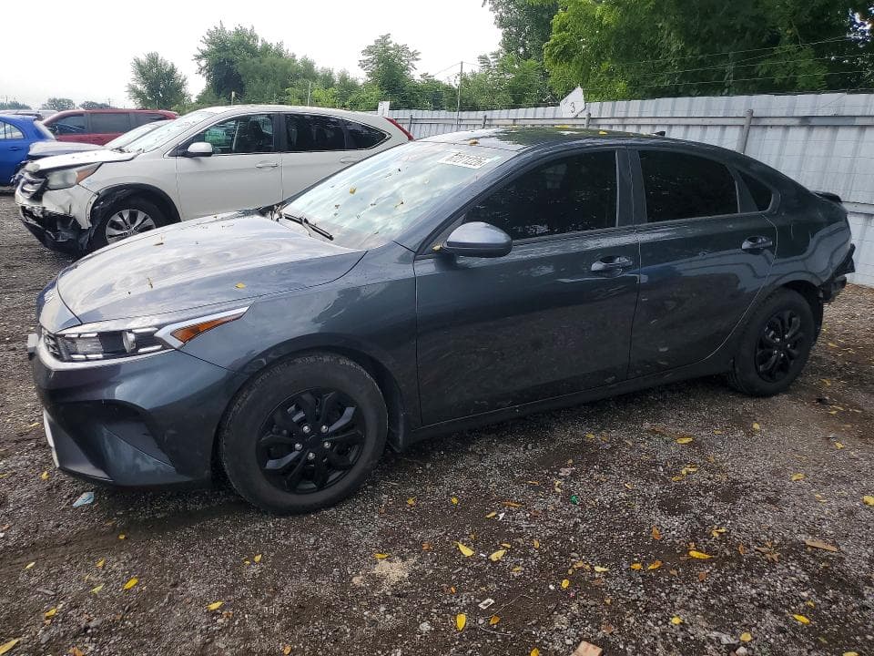 2022 KIA FORTE FE - 1
