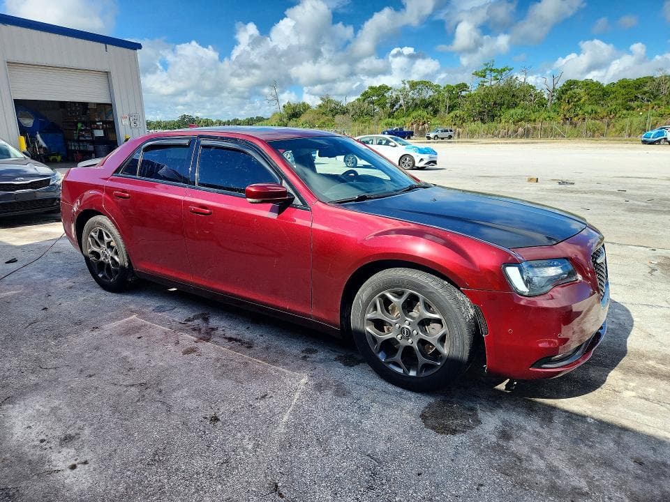 2018 CHRYSLER 300 S 4