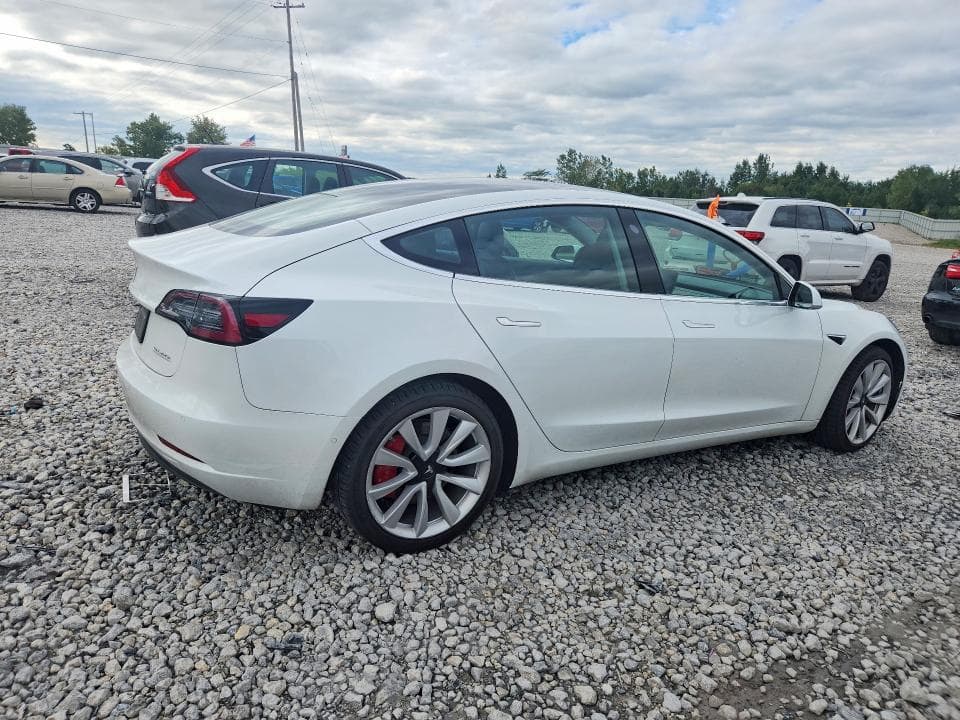 2020 TESLA MODEL 3 3