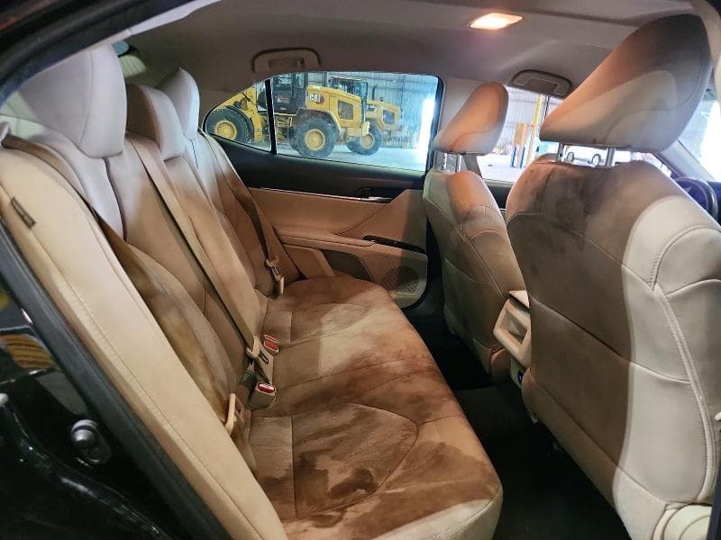 2020 TOYOTA CAMRY LE 10
