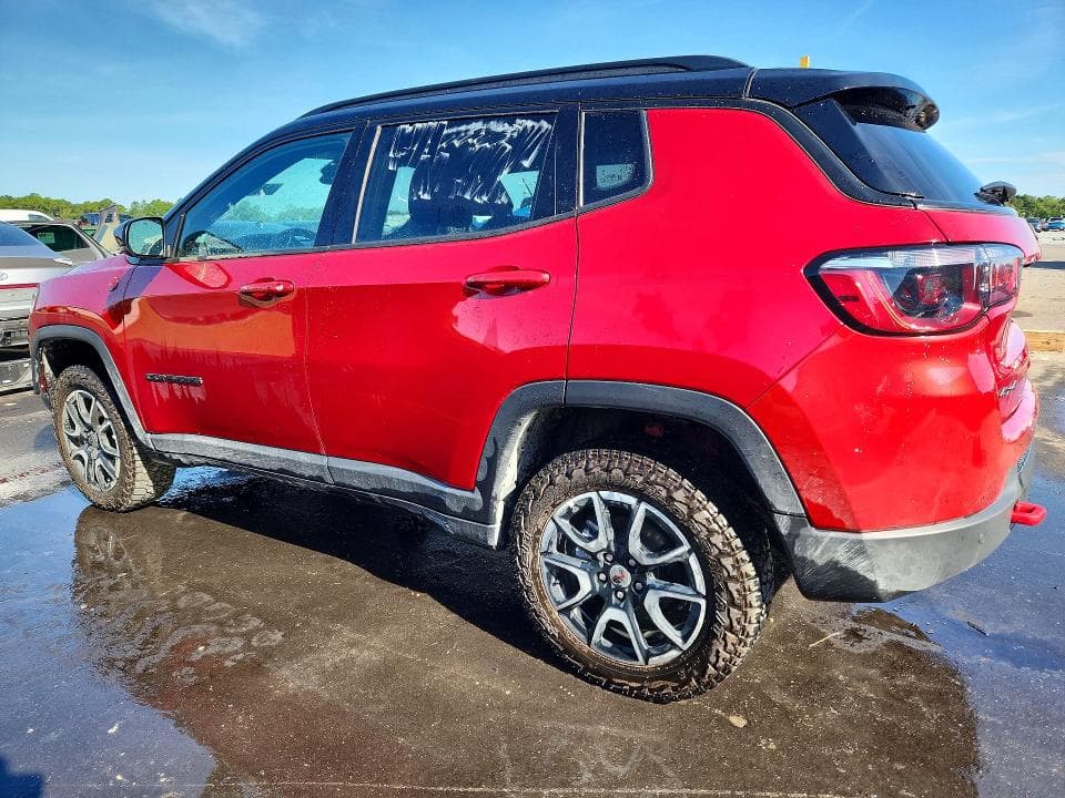2026 JEEP COMPASS TRAILHAWK 2