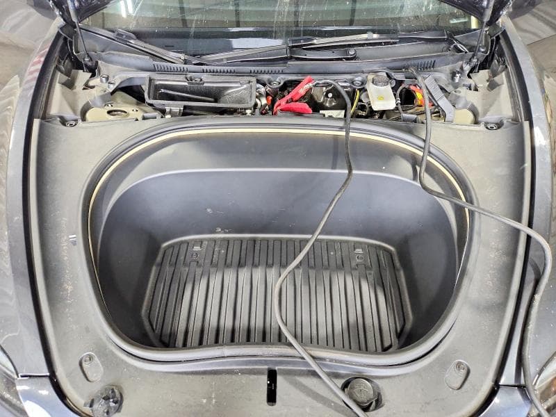 2025 TESLA MODEL 3 11