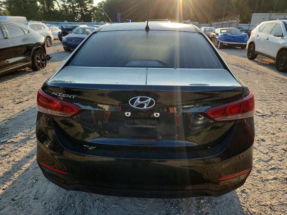 2020 HYUNDAI ACCENT SE 6