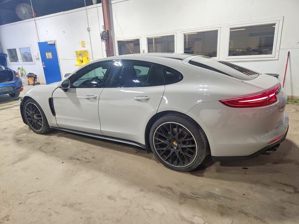 2020 PORSCHE PANAMERA BASE 2