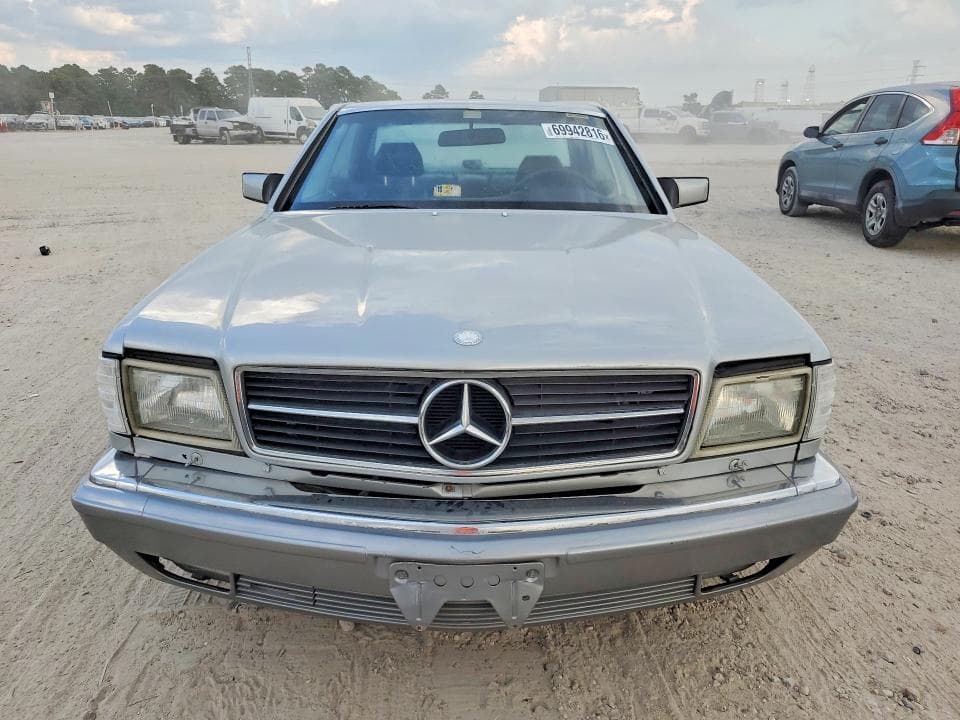 1986 MERCEDES-BENZ 560 SEC 5