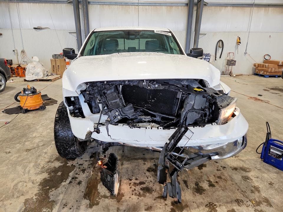2018 RAM 1500 SLT 5