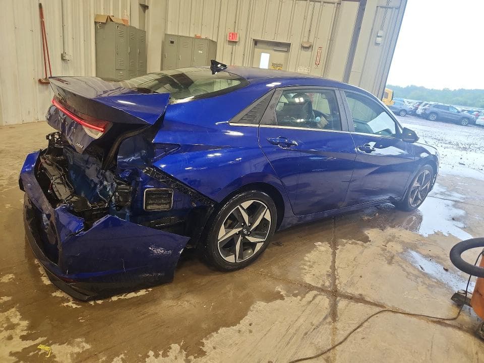 2021 HYUNDAI ELANTRA LIMITED 3