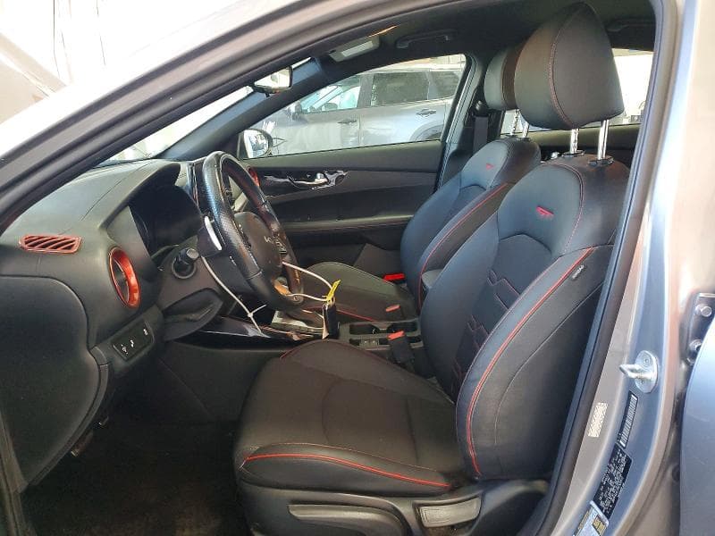 2023 KIA FORTE GT 7
