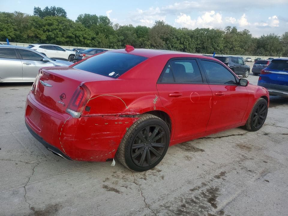 2017 CHRYSLER 300 S 3