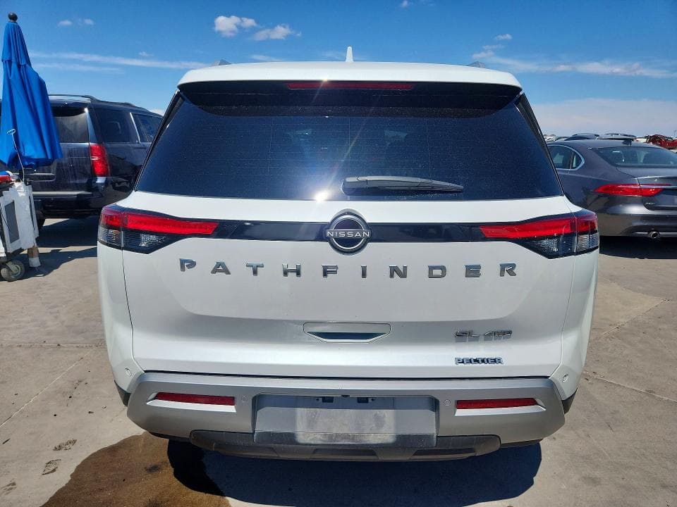 2025 NISSAN PATHFINDER SL 6