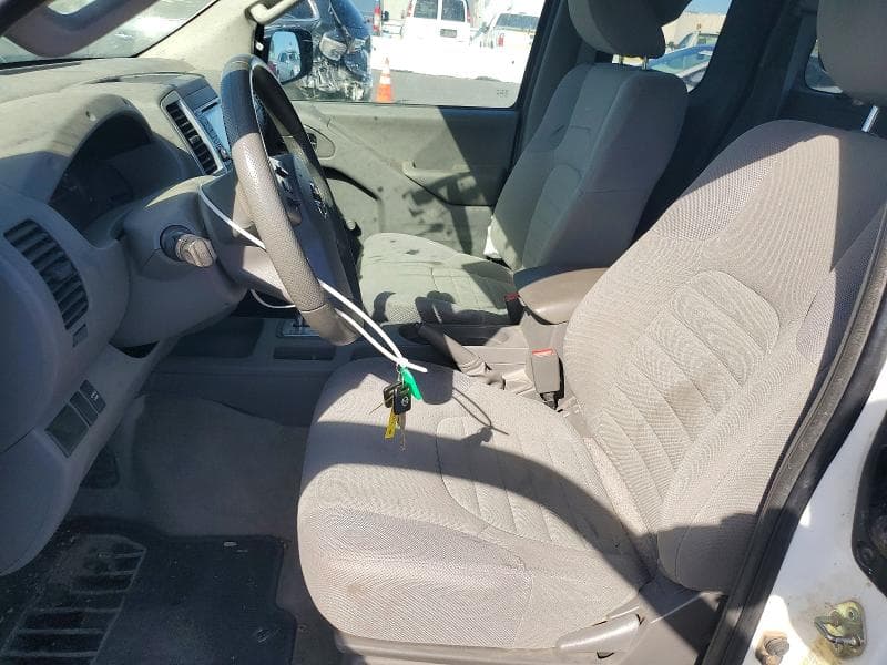 2017 NISSAN FRONTIER S 7
