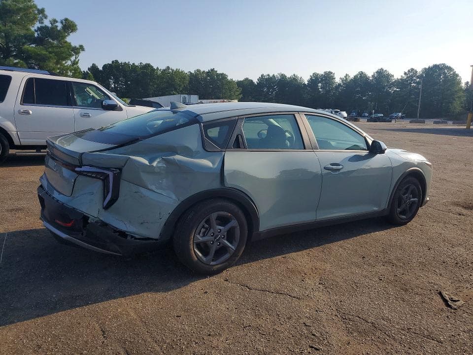 2025 KIA K4 LXS 3