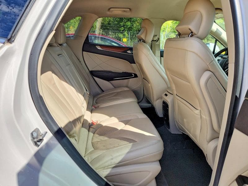2019 LINCOLN MKC SELECT 11