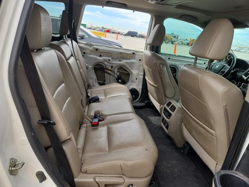 2018 HONDA PILOT TOURING 11