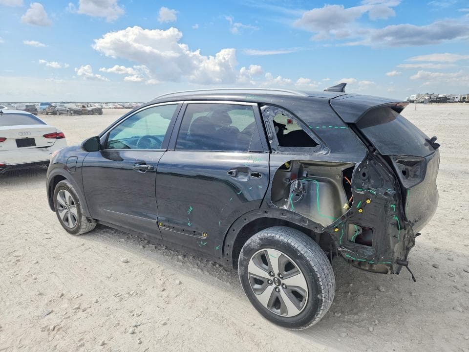 2019 KIA NIRO LX 2