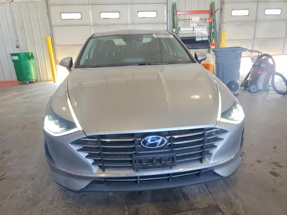 2022 HYUNDAI SONATA SE 5