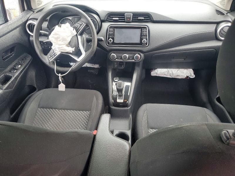 2020 NISSAN VERSA S 8