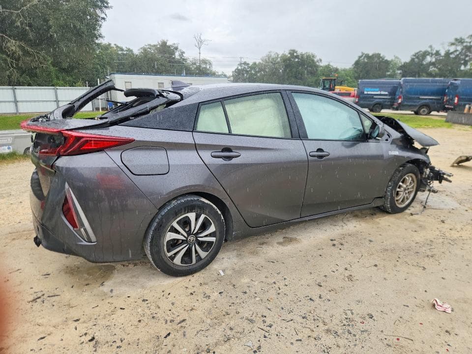 2017 TOYOTA PRIUS PRIME PREMIUM 3