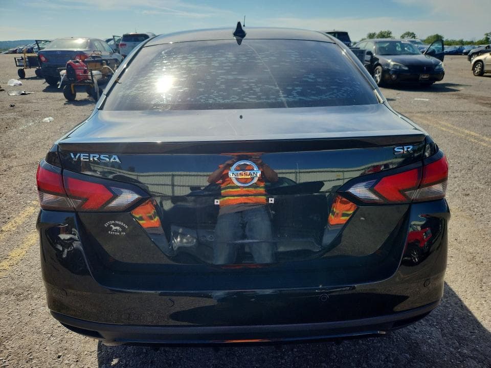 2020 NISSAN VERSA SR 6
