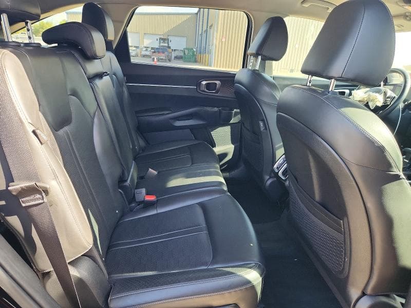 2024 KIA SORENTO S 10