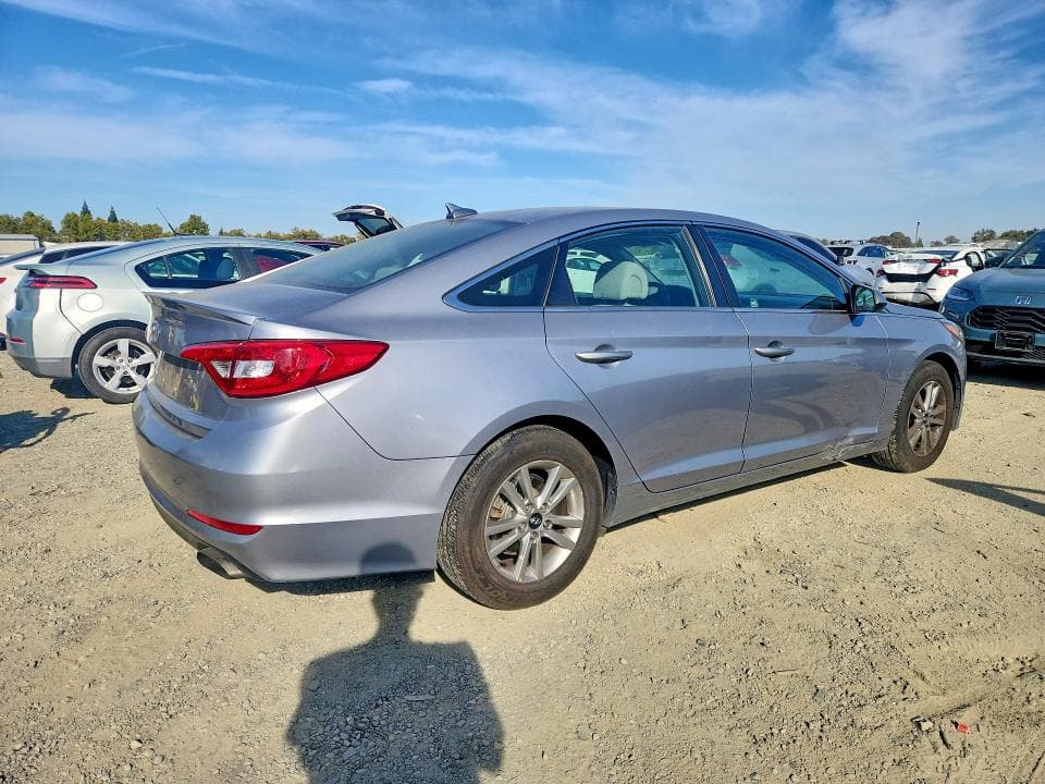 2017 HYUNDAI SONATA SE 3