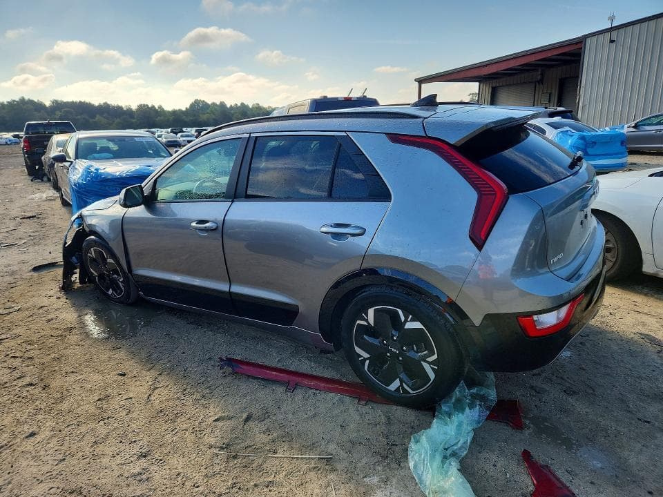 2023 KIA NIRO WIND 2