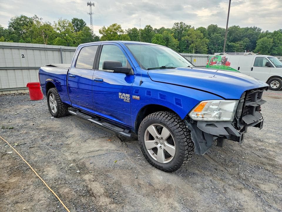 2019 RAM 1500 CLASSIC SLT 4