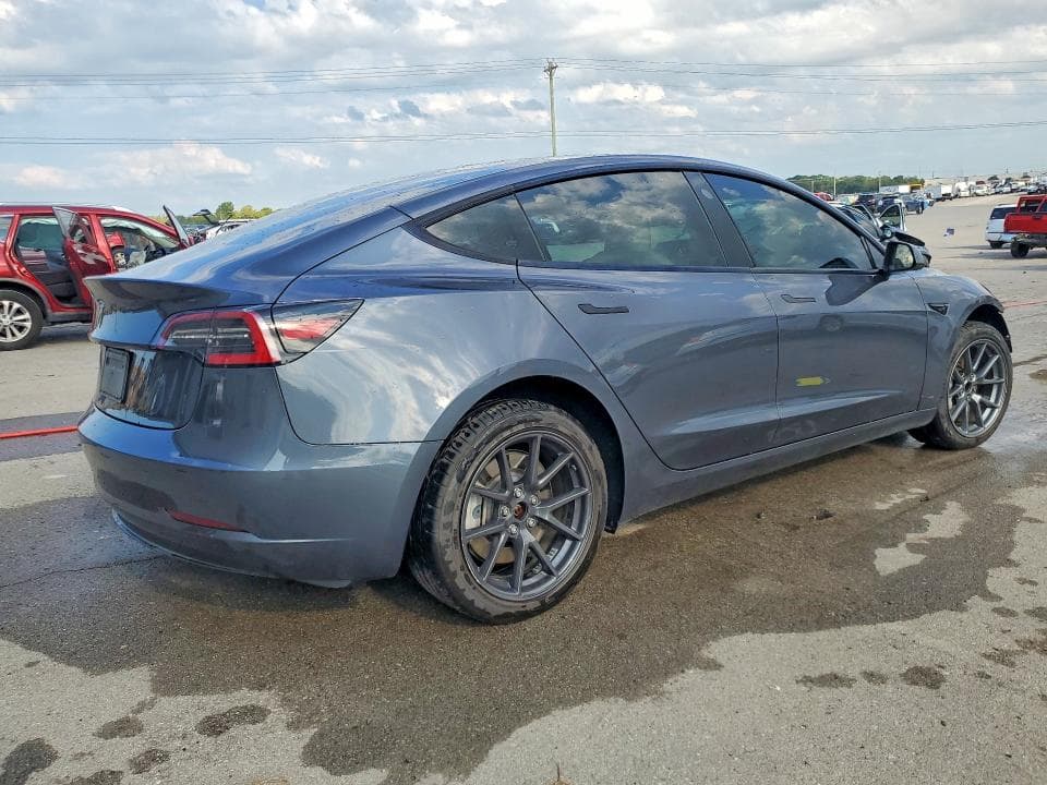 2023 TESLA MODEL 3 3