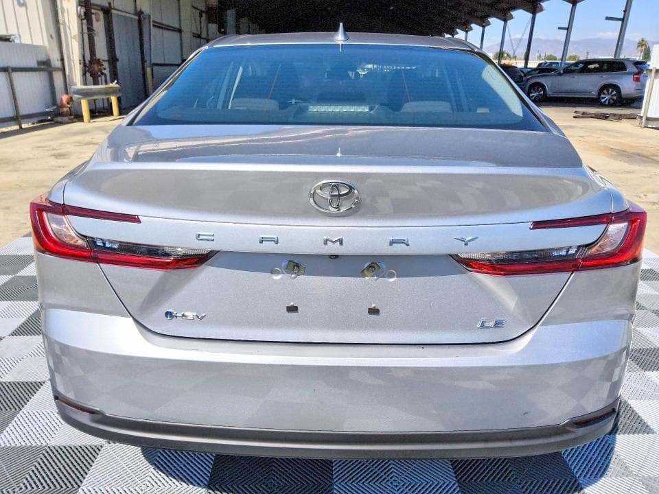 2026 TOYOTA CAMRY LE 6