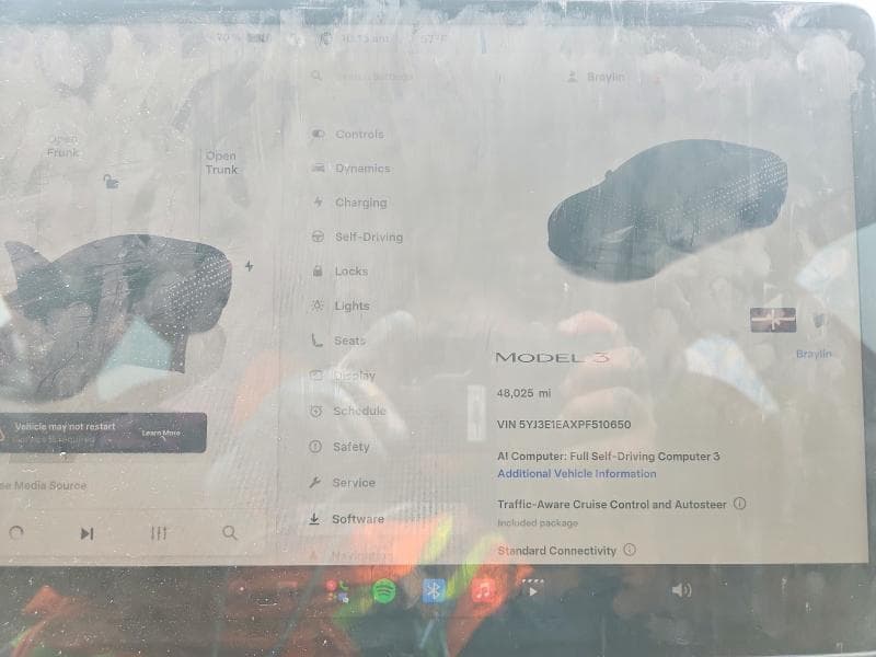 2023 TESLA MODEL 3 9