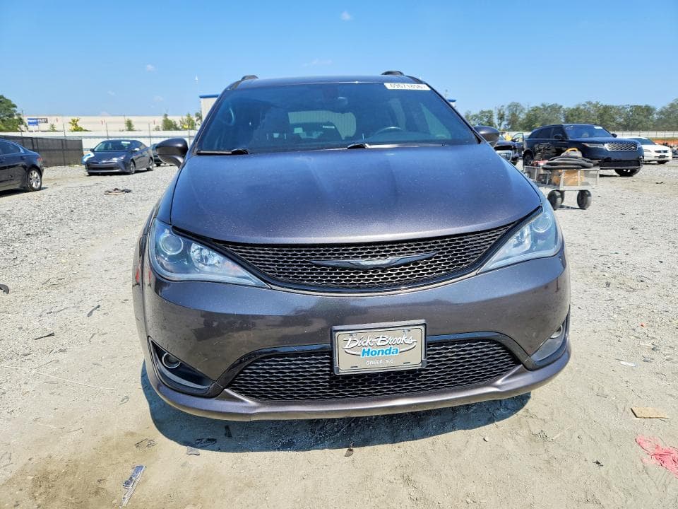 2018 CHRYSLER PACIFICA TOURING L 5