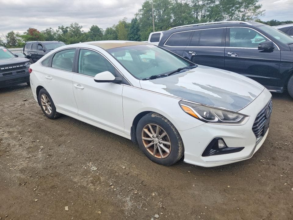 2018 HYUNDAI SONATA SE 4