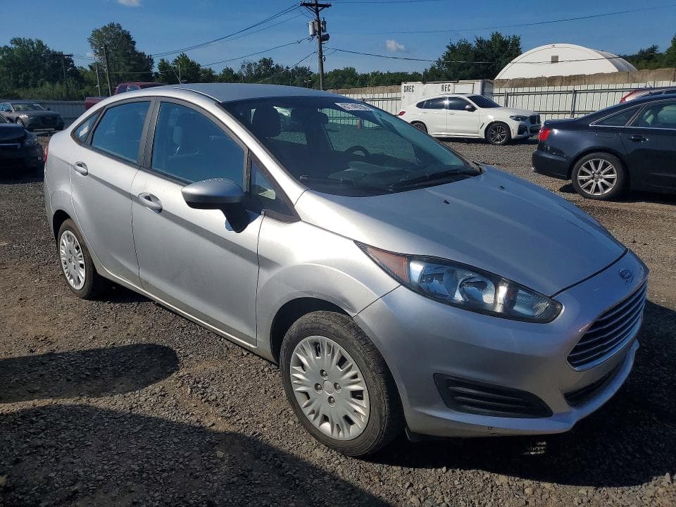 2019 FORD FIESTA S 4