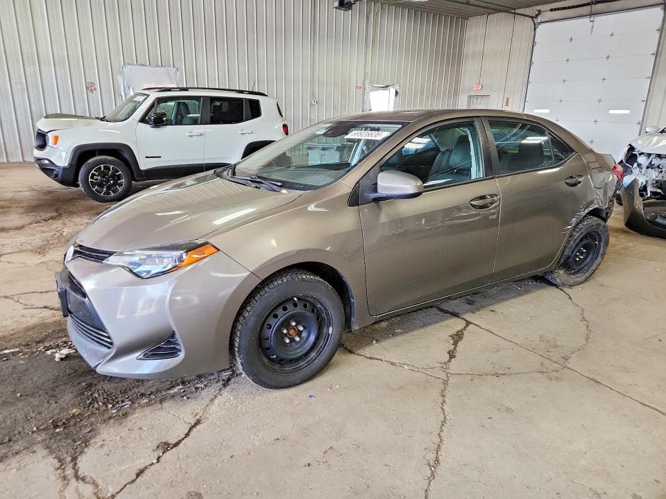 2017 TOYOTA COROLLA LE - 1