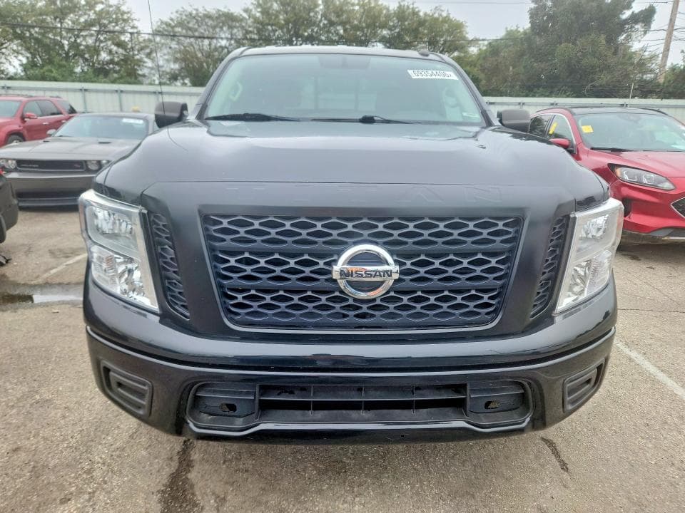 2019 NISSAN TITAN S 5