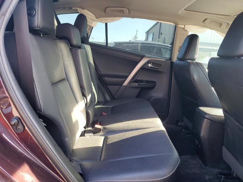 2018 TOYOTA RAV4 LIMITED 11