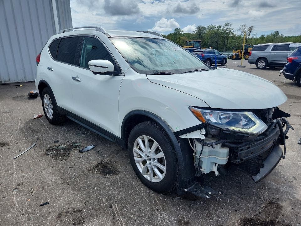 2017 NISSAN ROGUE SV 4