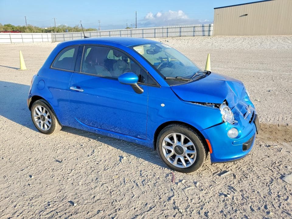 2017 FIAT 500 POP 4