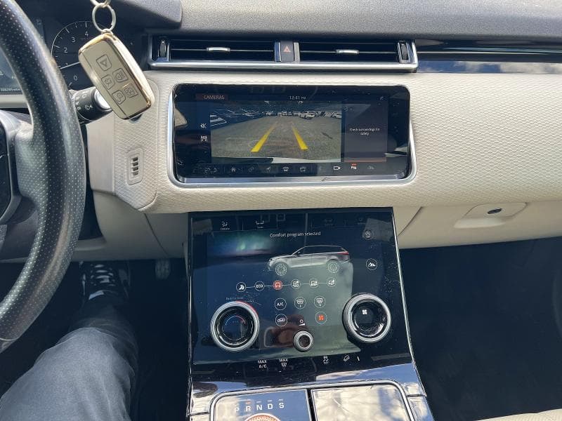 2019 LAND ROVER RANGE ROVER VELAR S 10