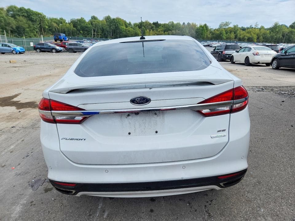 2018 FORD FUSION SE 6
