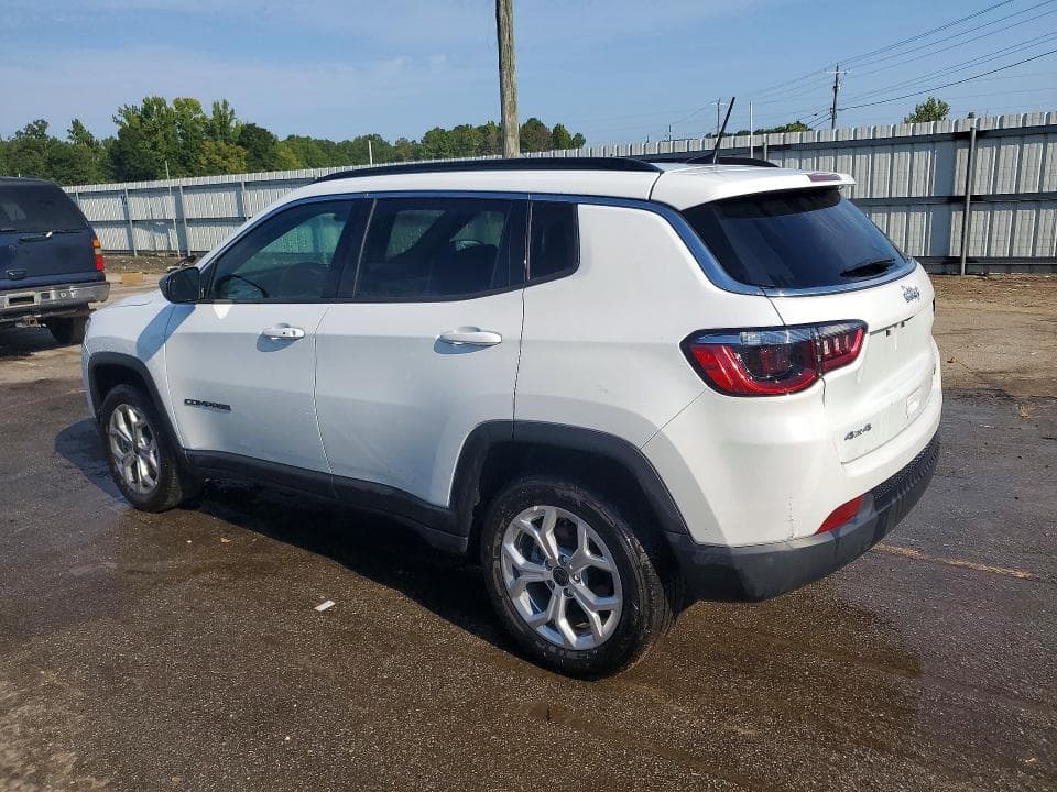 2025 JEEP COMPASS LATITUDE 2