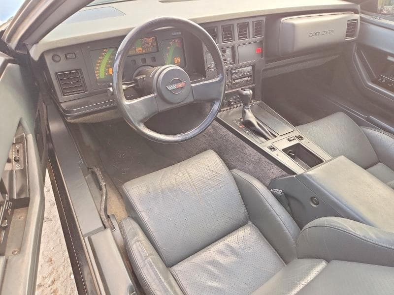 1985 CHEVROLET CORVETTE 8