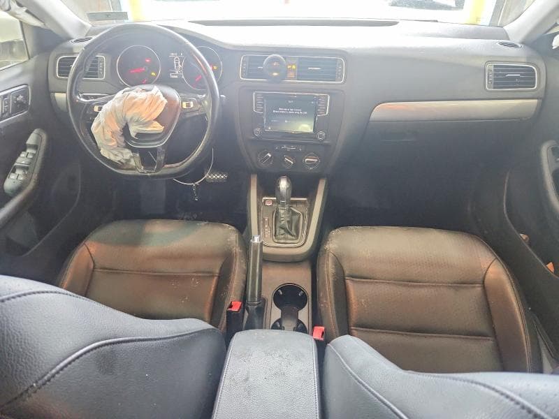 2017 VOLKSWAGEN JETTA SE 8