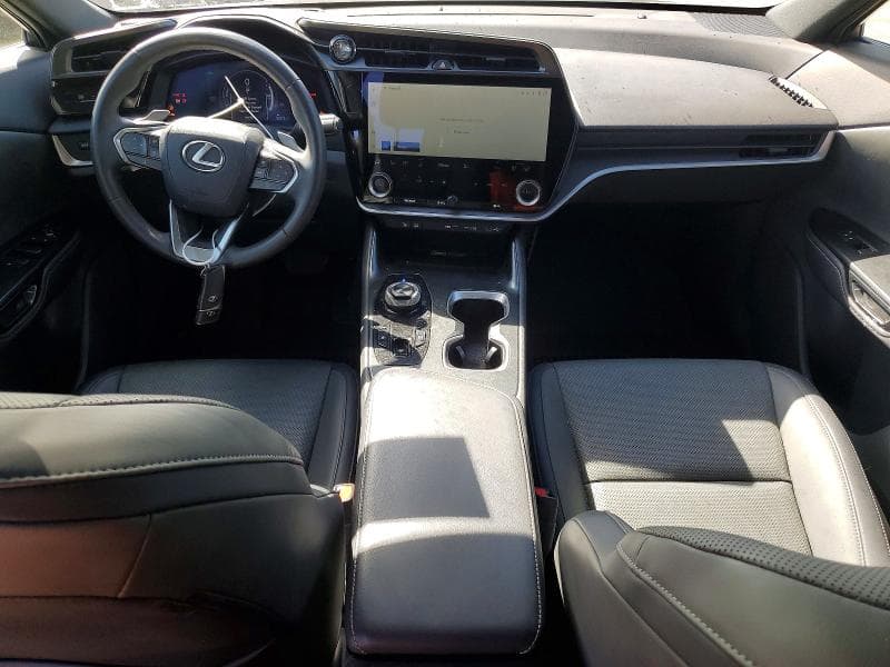 2025 LEXUS RZ 450E 8