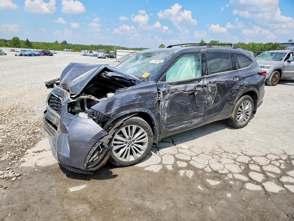 2022 TOYOTA HIGHLANDER PLATINUM - 1