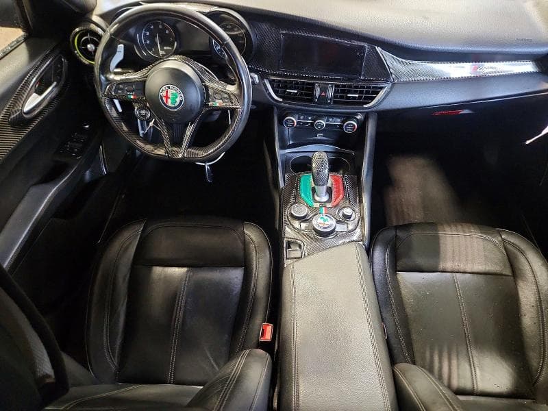 2017 ALFA ROMEO GIULIA TI Q4 8