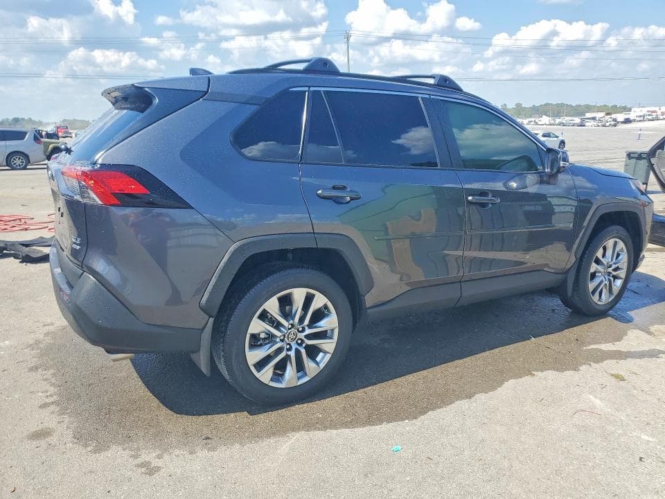 2024 TOYOTA RAV4 XLE PREMIUM 3